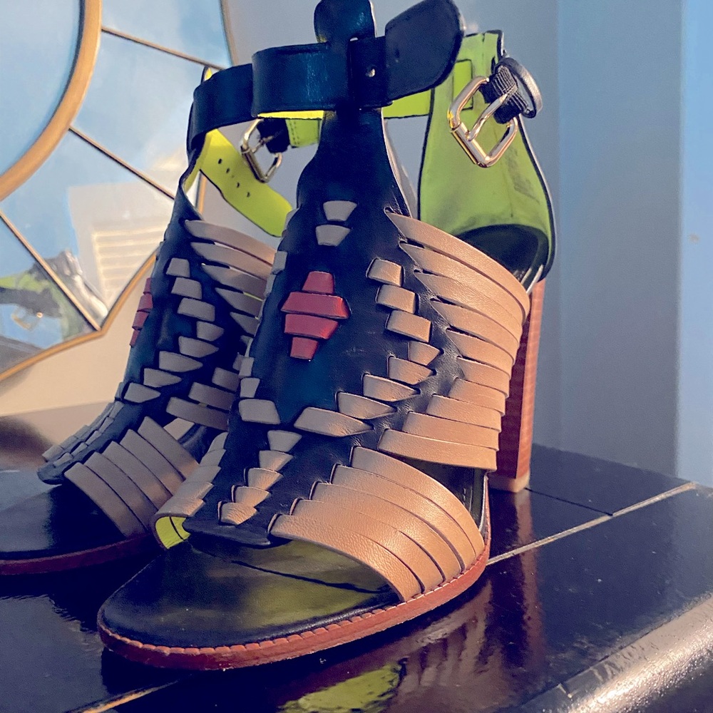 Coach open toe shoes Black and Tan 4” heel buckle closure